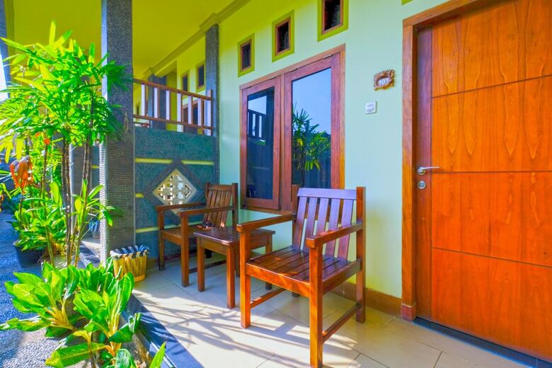Hostal Oyo 1787 Sekardiyu Guesthouse