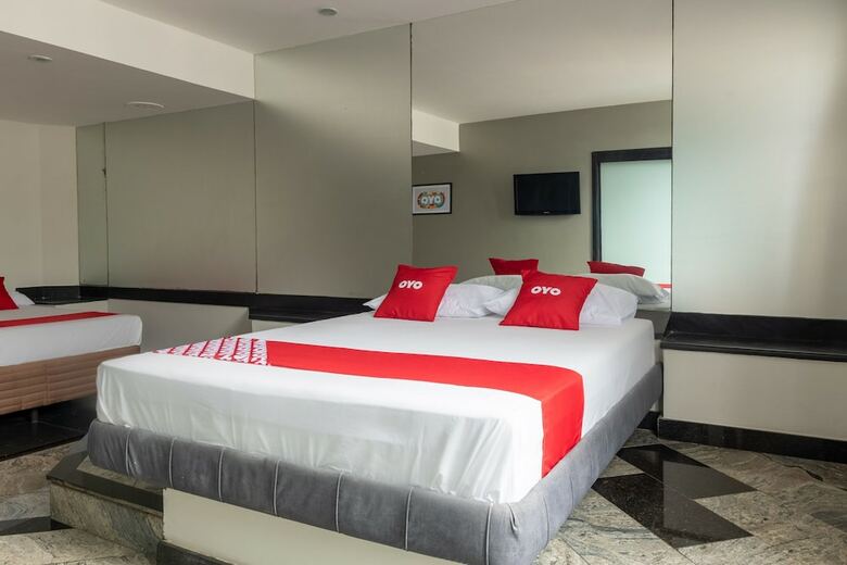 Oyo Toy Barra Hotel