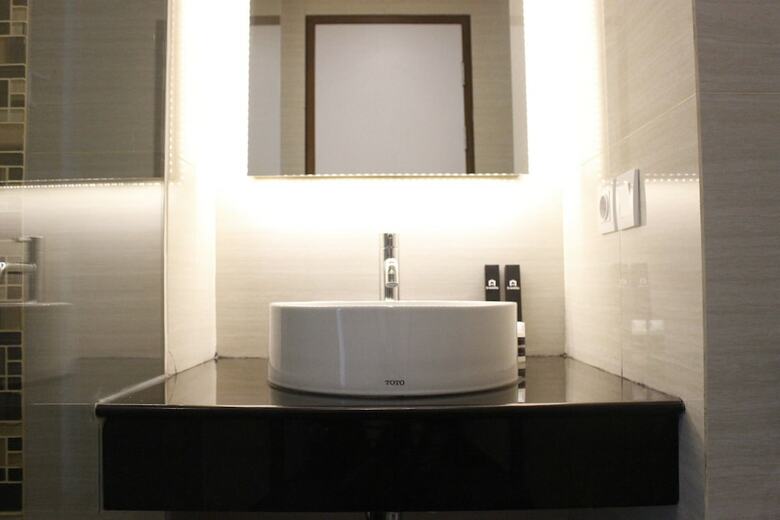 Modern Stylish Studio Plus At Greko Apartment Bandung