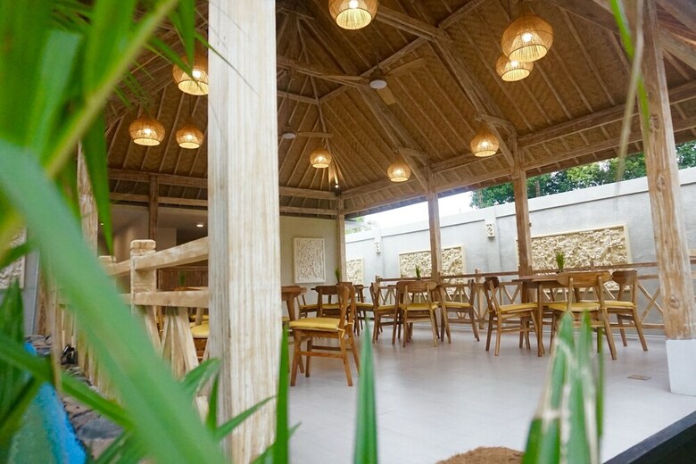 Bed & Breakfast Wana Shanti Villa