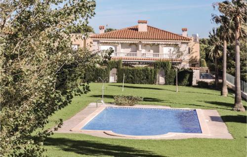 Two-bedroom Apartment In Miami Platja