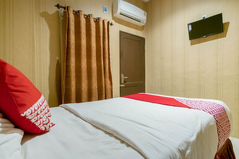 Hostal Capital O 2023 Medan Ville Hotel