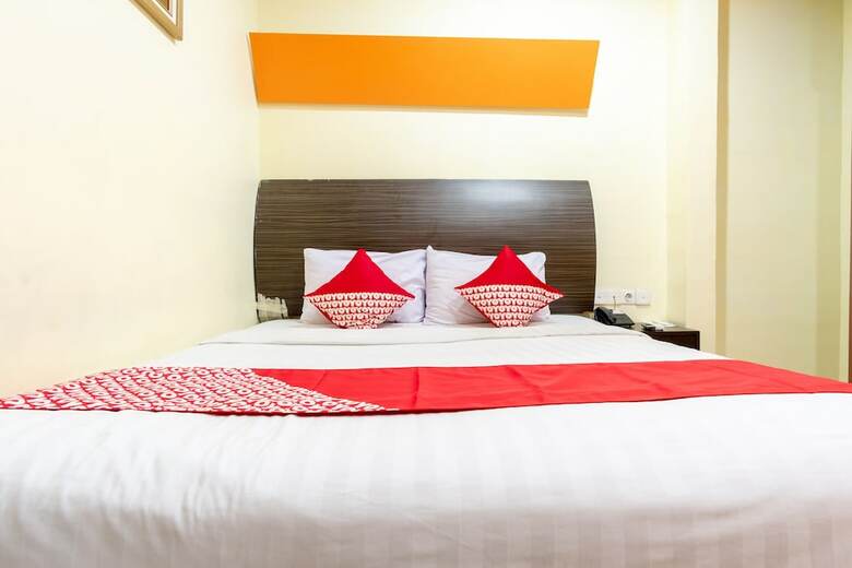 Hostal Capital O 2023 Medan Ville Hotel