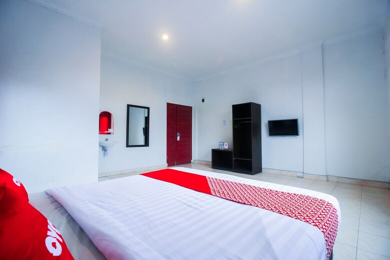 Hotel Oyo 1969 Wisma Sari