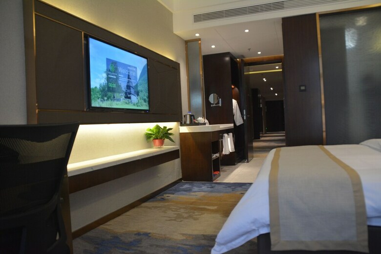 Yunsong International Hotel