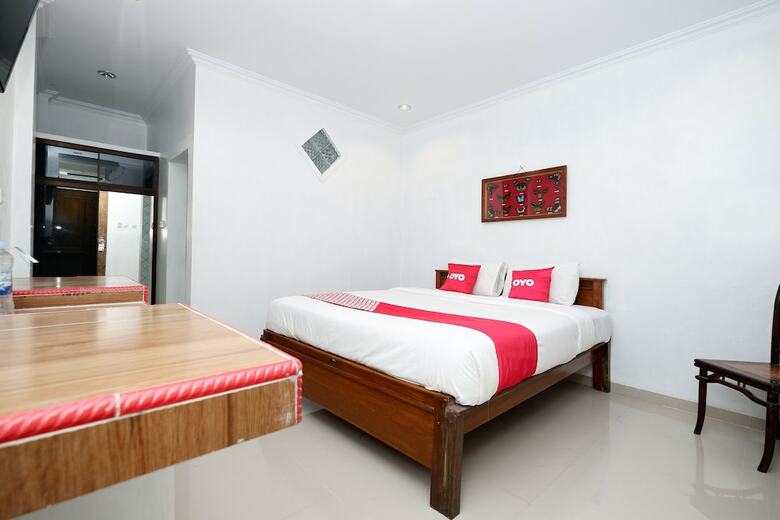Oyo 1706 Hotel H&w Solo