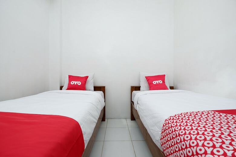 Oyo 1706 Hotel H&w Solo