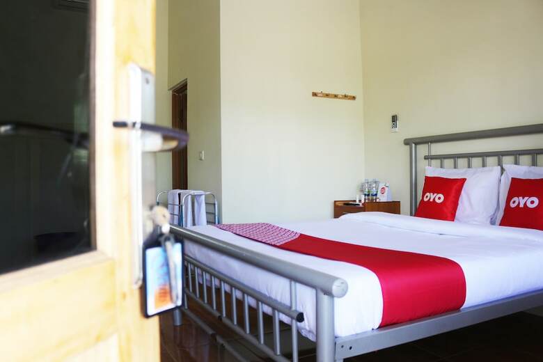 Hotel Oyo 1722 Villa Ciparay Indah