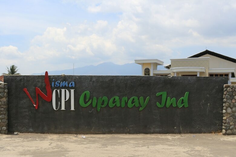 Hotel Oyo 1722 Villa Ciparay Indah