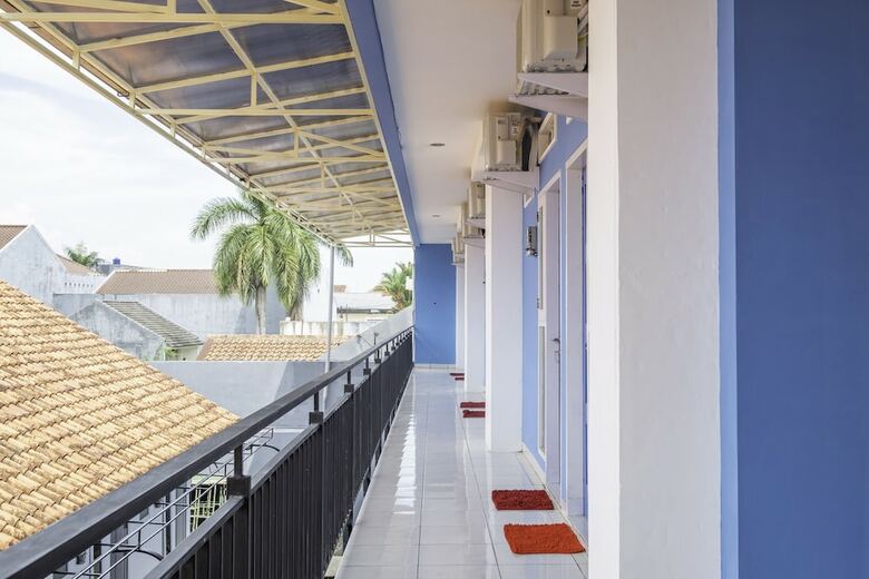 Hotel Oyo 2099 Hz Residence