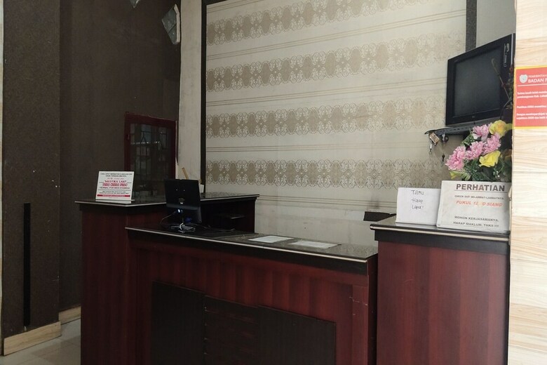 Hotel Oyo 1955 Wisma Sunshine