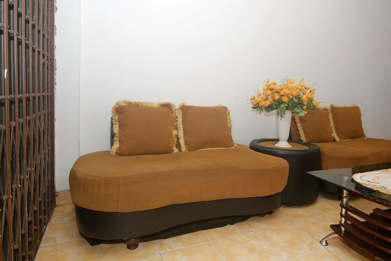 Hotel Oyo 1847 Jasmine Kost