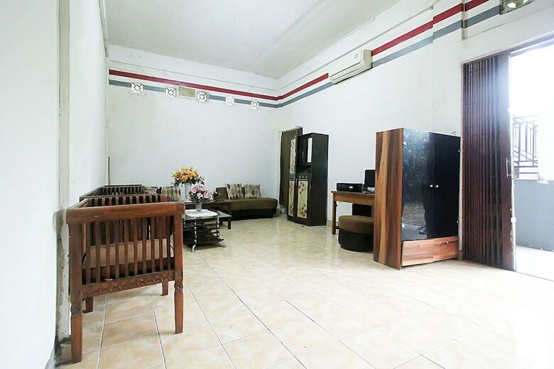 Hotel Oyo 1847 Jasmine Kost