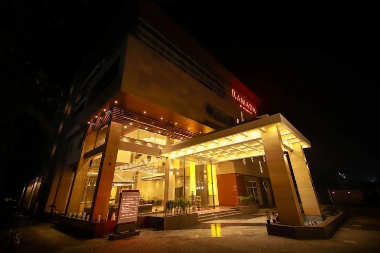 Hotel Ramada By Wyndham Aligarh Gt Road