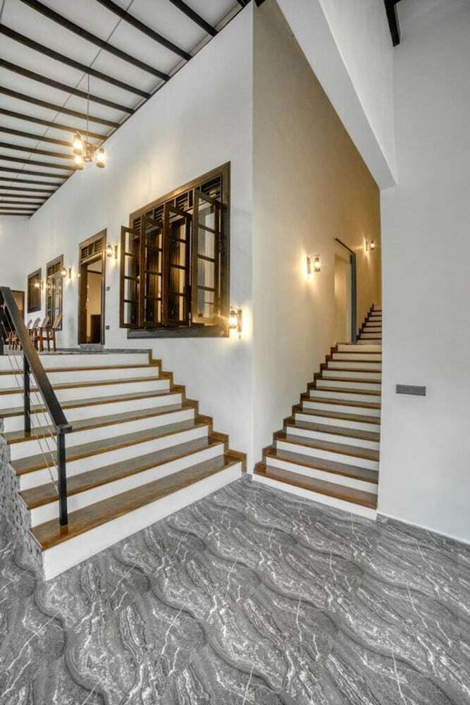 Hotel Seethawaka Royal Resort