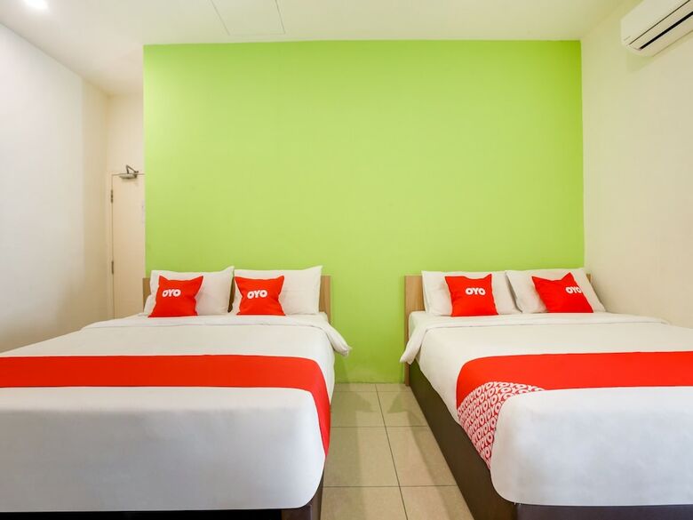 Oyo 89677 Sunflower Hotel