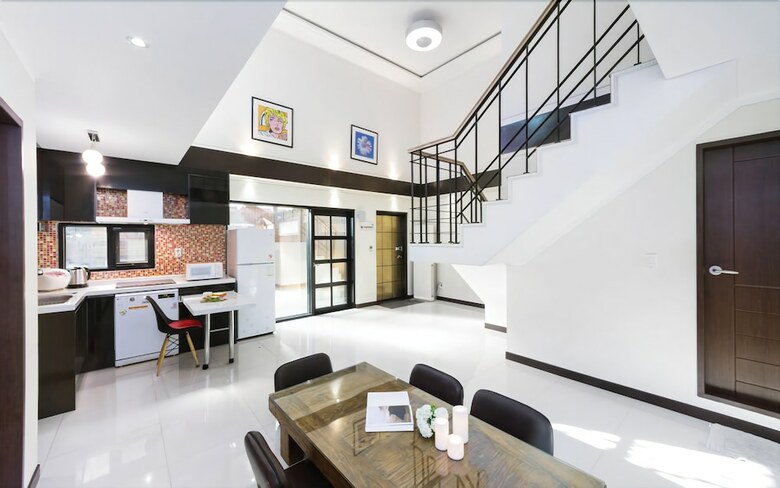 Vista Hill Pool Villa