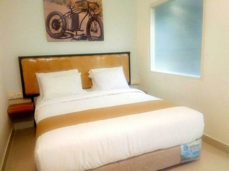 Votel Hotel Charis Tuban