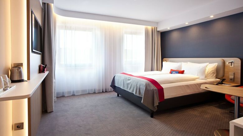 Hotel Holiday Inn Express Darmstadt
