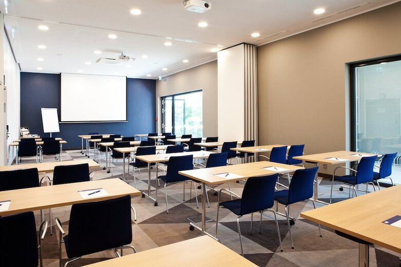 Hotel Holiday Inn Express Darmstadt