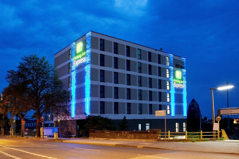 Hotel Holiday Inn Express Darmstadt