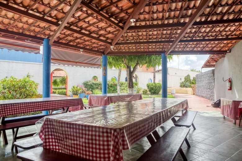 Hotel Oyo Pousada Horizonte