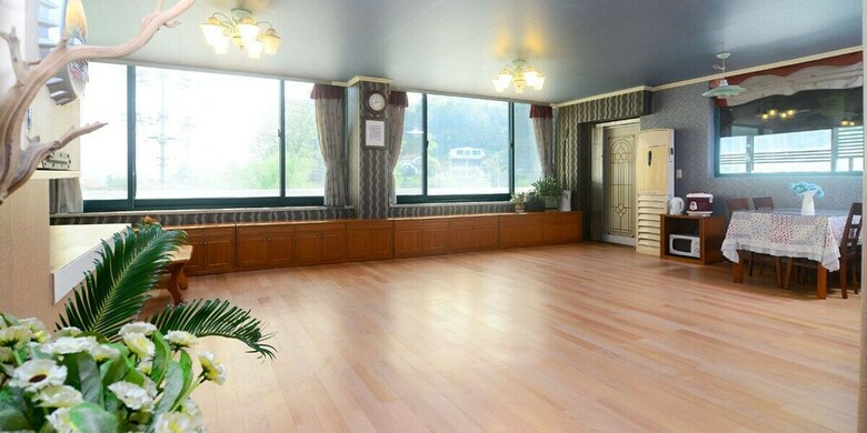 Gangsan Hae Pension