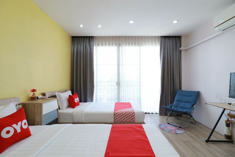 Hotel Oyo 611 Stay Young Villa