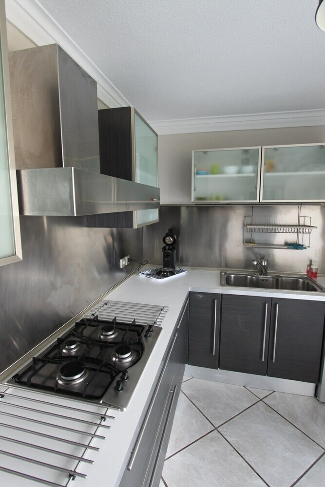 Apartement 120m With Garden In A Villa