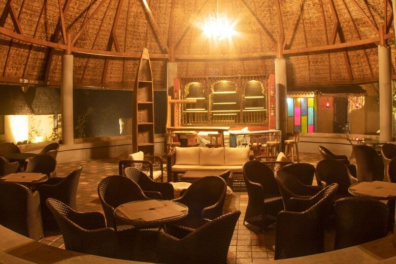 Hotel Serendipity Lakes And Resorts