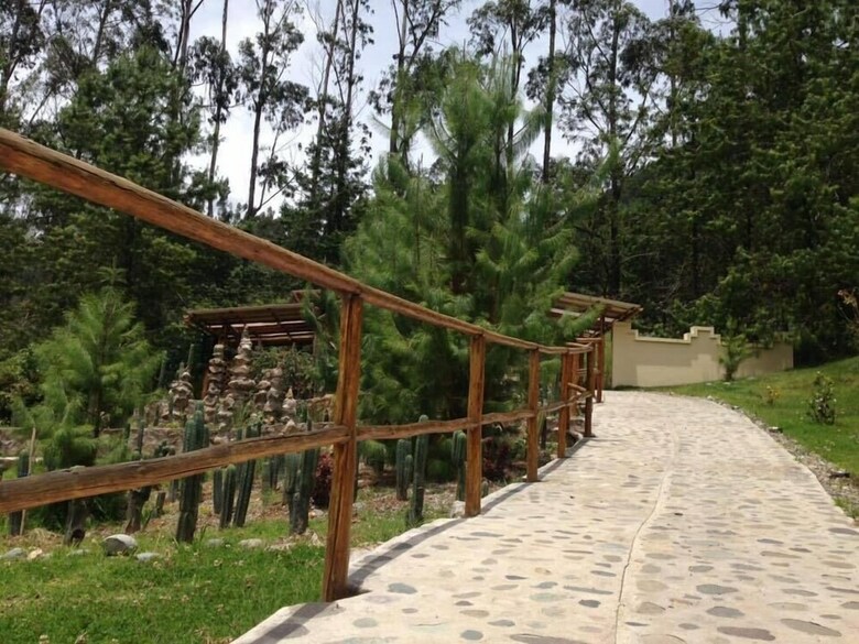 Hostal Gaia Sagrada Ayahuasca Retreat Center