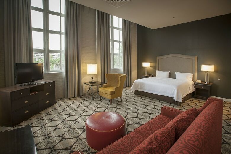 Hotel Hampton Inn & Suites New Orleans Convention Center