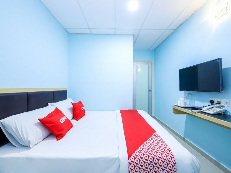 Oyo 89842 Hotel 22 Northport