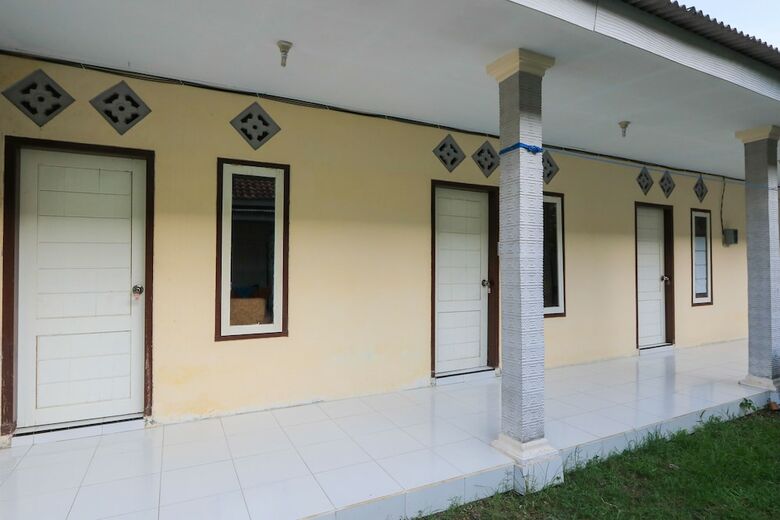 Hostal Spot On 2371 Islami Family Residence