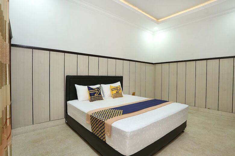 Hotel Oyo 2268 Tim-tim Homestay