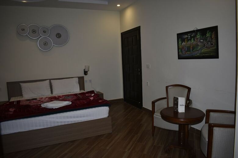 Hotel 62 Hill's Luxury Rooms
