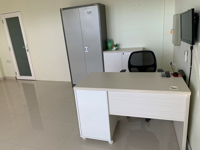 Hostal Oyo 2203 Wira Residence