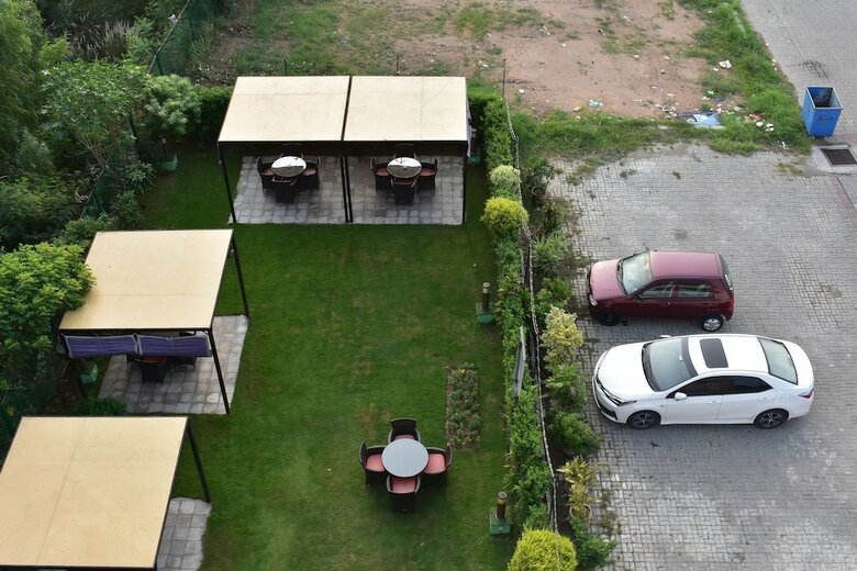 Hotel River View Residency