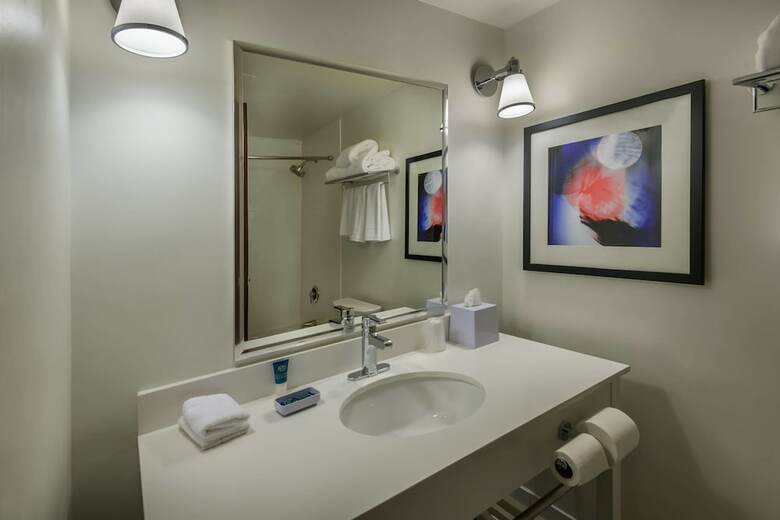 Hotel Four Points By Sheraton Juneau