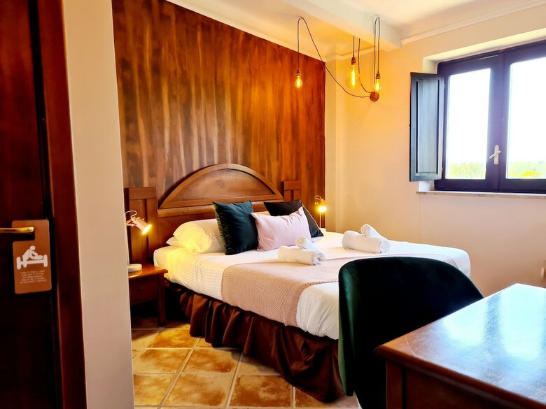 Hotel Tenuta Convivium Cuma