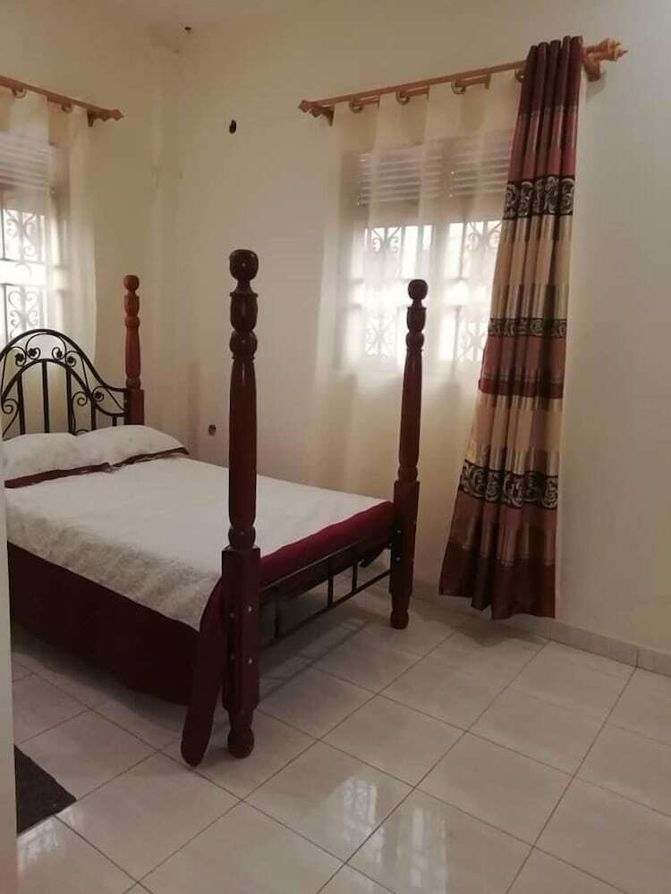 Hotel Martyrs Motel Ltd