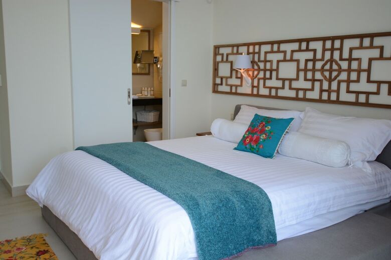 Okeanos Luxury Villas - Resort & Hotel