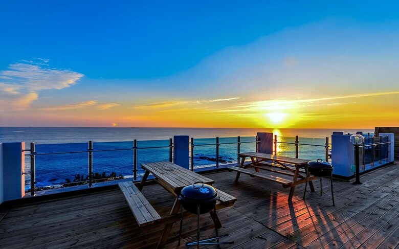 Hotel Pohang Pinewave Sea & Spa Pension