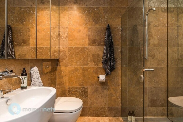 3br Sydney Harbourside Home/rooftop Pool & Parking