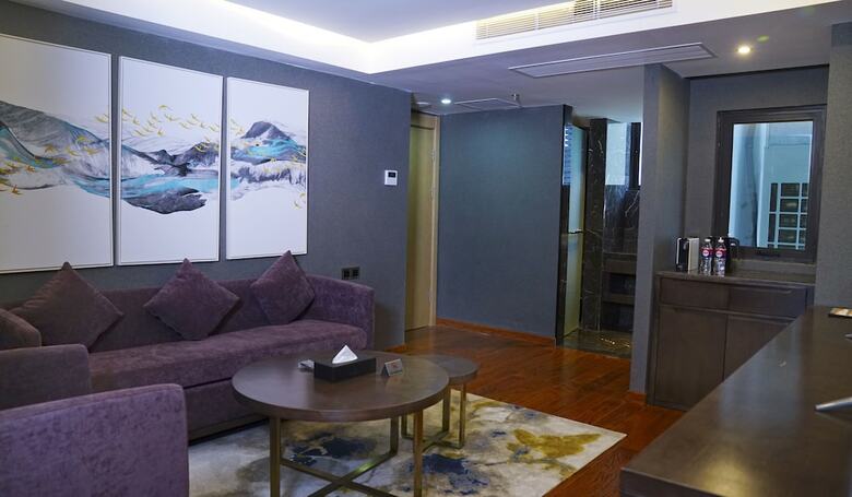 Hoya International Hotel Yangon
