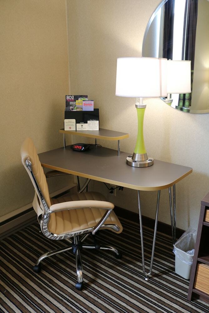 Motel Super 8 By Wyndham Plattsburgh