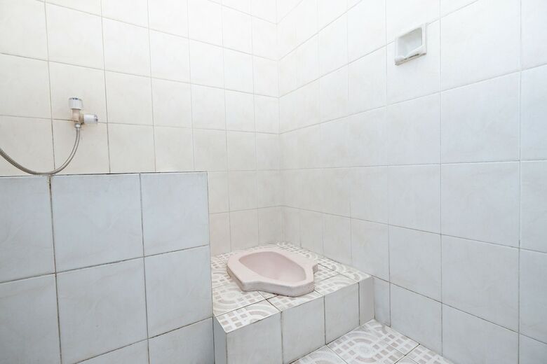 Hostal Spot On 2289 Hotel Saudara