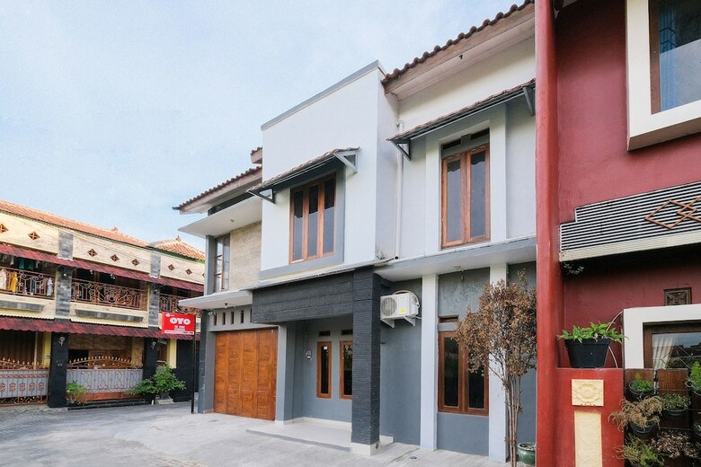 Hotel Oyo 2118 Fh Stay