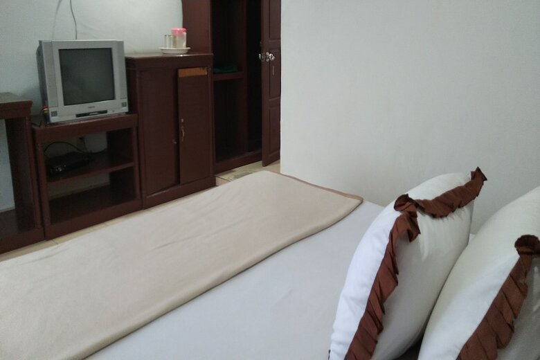 Hostal Oyo 2303 Hotel Blang Raya