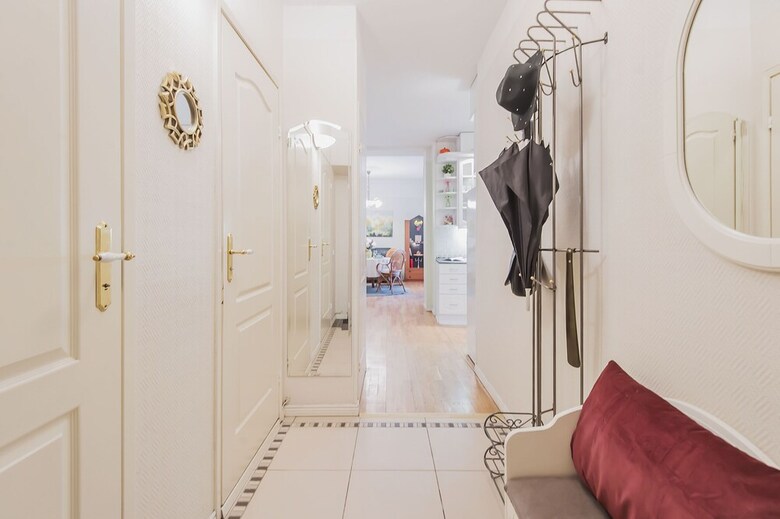 Gm Apartment Staropimenovskii 16
